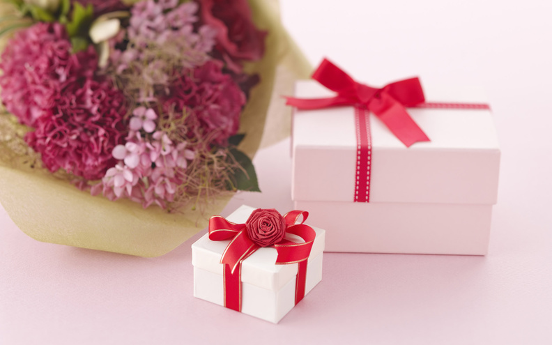 Valentine Gifts Romantic Surprise