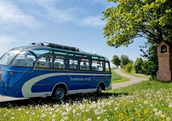 vintage german neoplan tour bus