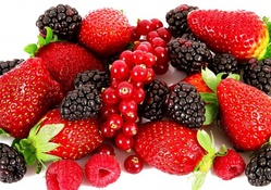Strawberry_Blackberry_Raspberry_Redcurrant