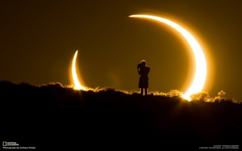 incredible_picture_of_a_solar_eclipse.jpg