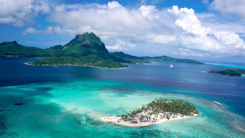 Archipelago Bay in Tahiti