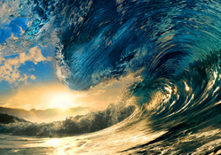breaking ocean waves