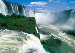 Iguaza Falls in Brazil (II)