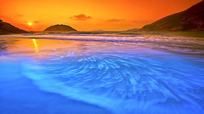gentle_cool_blue_beach.jpg