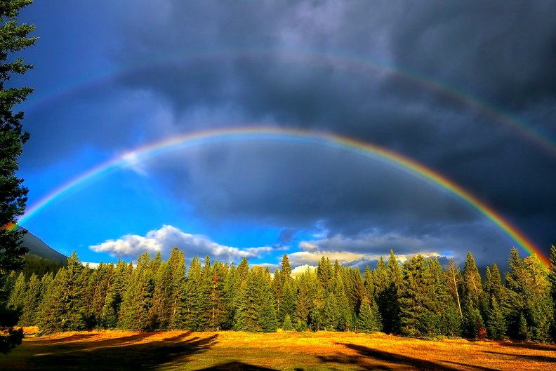 double_rainbow_near_jasper_national_park.jpg