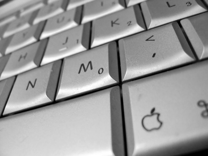 apple_keyboard.jpg