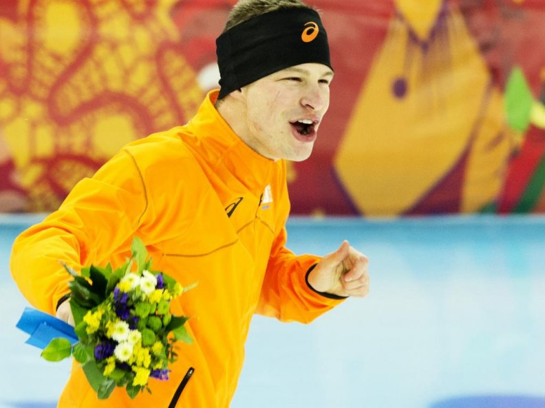 Sven Kramer Celebrating Gold Medal