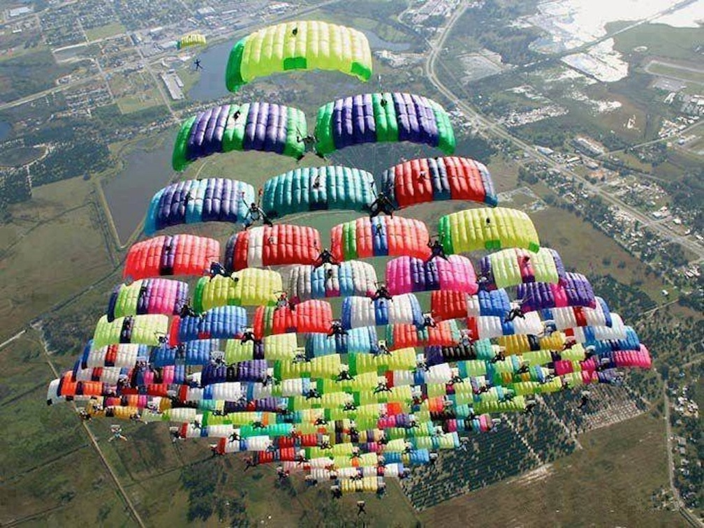 Parachute Pyramid