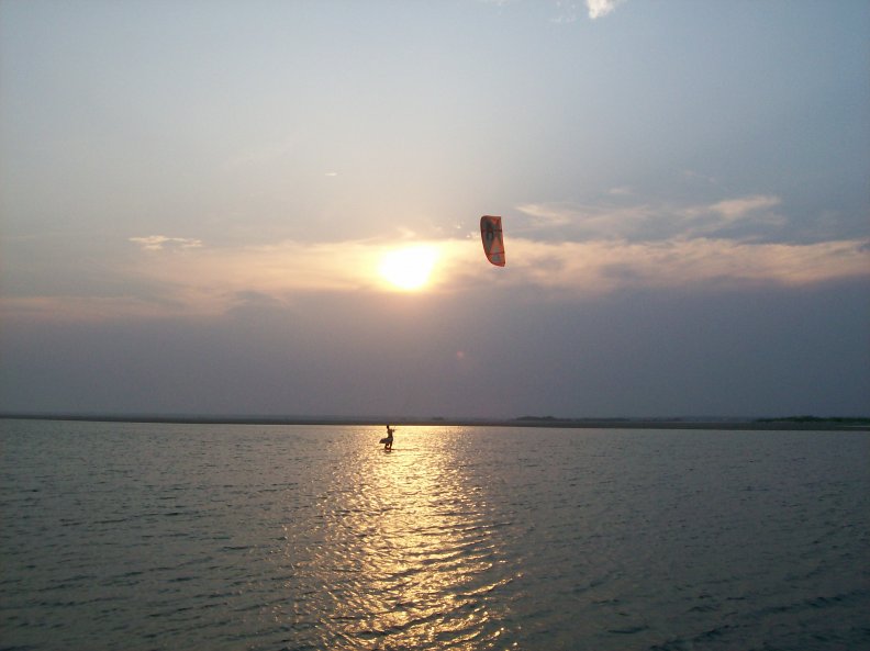 water_gliding_at_sunset.jpg