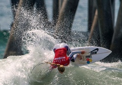 Pro Surf Girl ~ Lakey Peterson