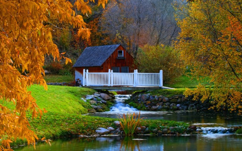 old_watermill_at_autumn.jpg