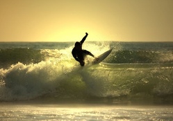 kandahar_beach_surfing