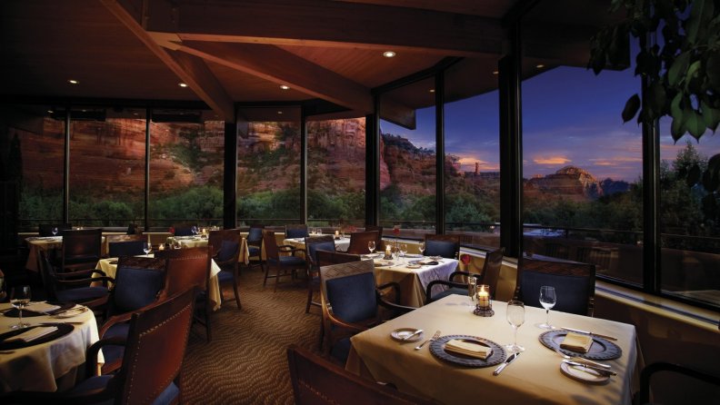 view_from_a_beautiful_restaurant_in_sedona_arizona.jpg