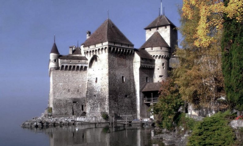 castle_of_chillon_switzerland.jpg