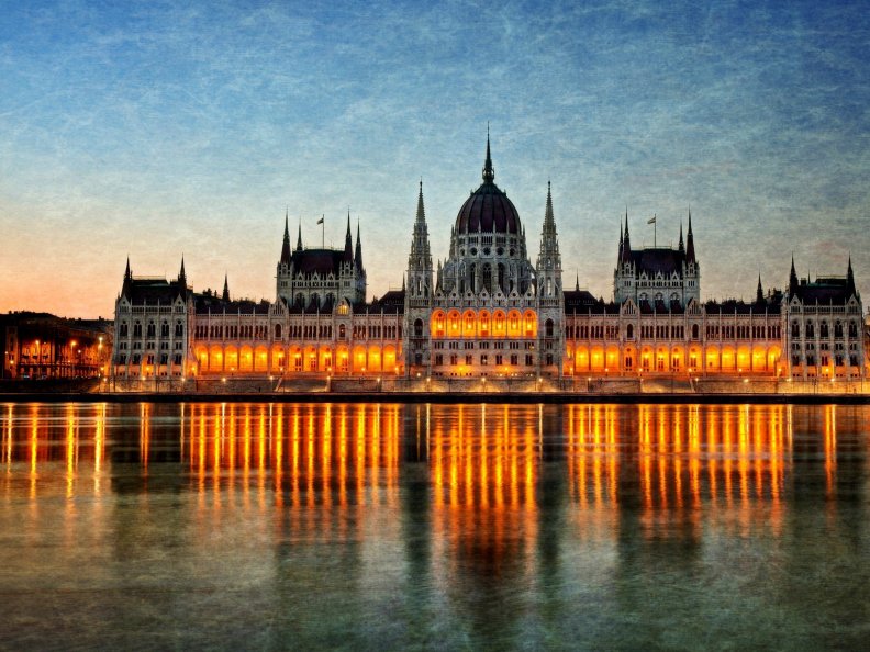 parliament_building_in_budapest_hungary.jpg