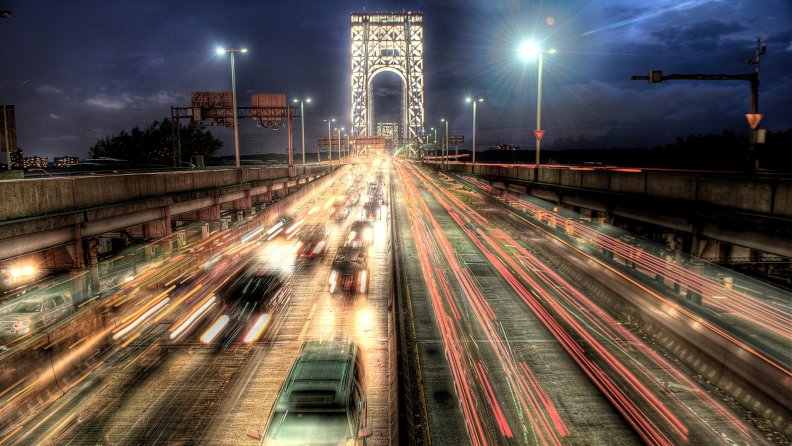 magnificent_motion_photo_of_the_gw_bridge_in_nyc_hdr.jpg