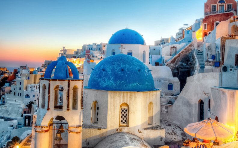 blue_domed_church_on_a_greek_isle.jpg