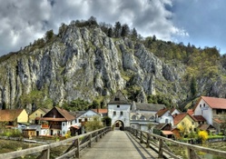bridge to the gorgeous town of essing germany hdr