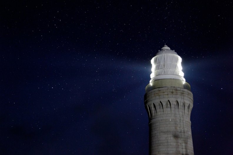 lighthouse_at_night.jpg