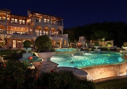 gorgeous mansion backyard