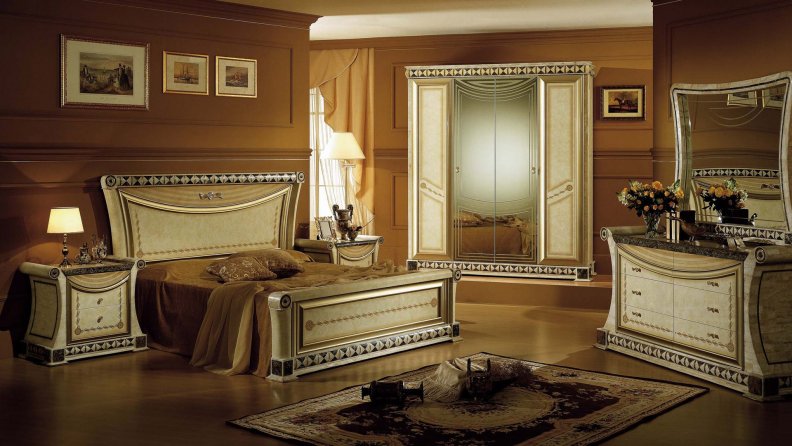 luxury_bedroom.jpg