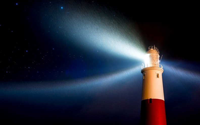lighthouse_in_rain.jpg