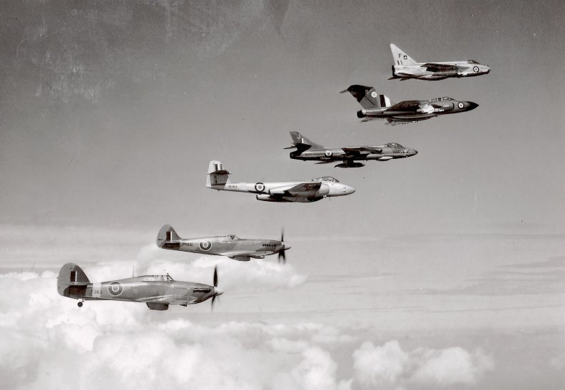 formation_of_raf_aircraft.jpg