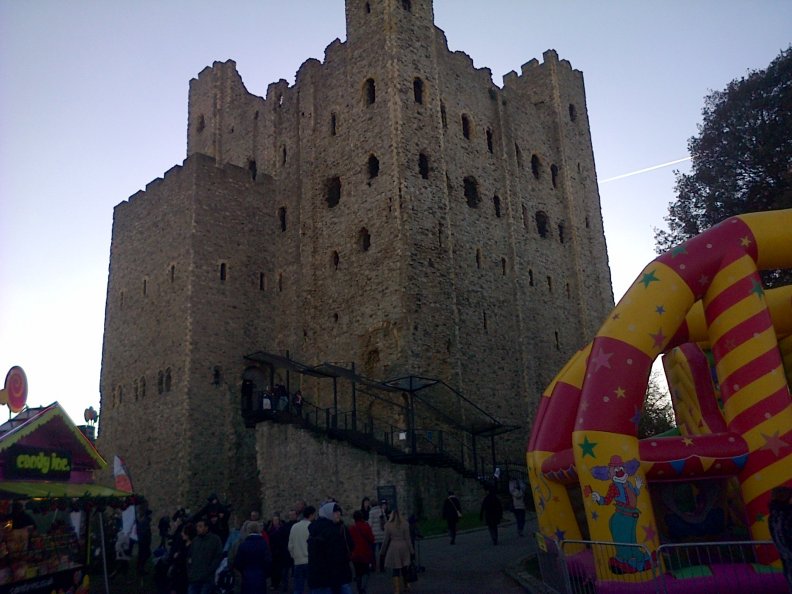 rochester_castle.jpg