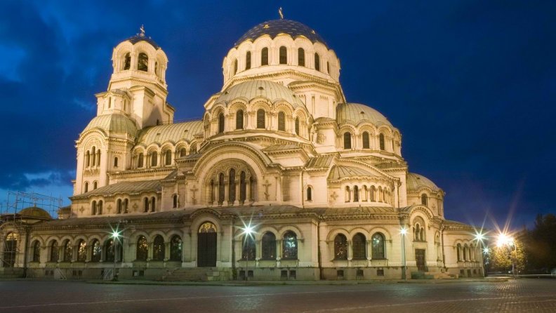 lovely_cathedral_in_sophia_bulgaria.jpg