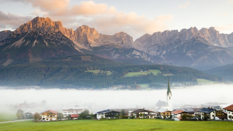 austrian_tyrol_village_in_fog.jpg