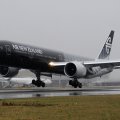 air new zealand 777 on rainy day