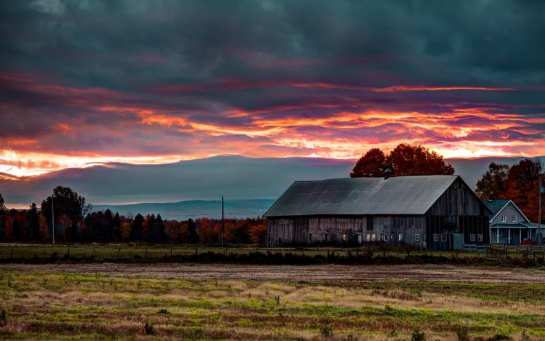 farm_at_sunset.jpg
