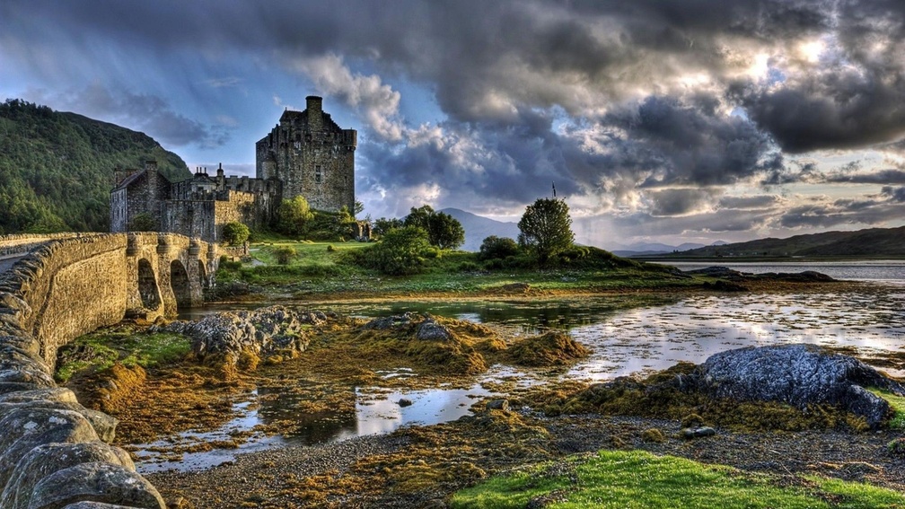 gorgeous castle in hdr