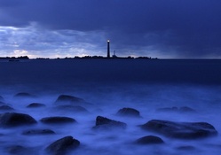 superb view of a lighthouse at dusk