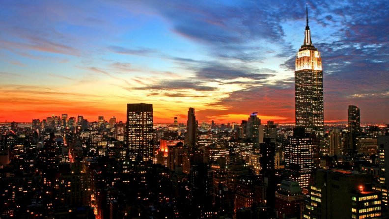 spectacular_sunset_over_nyc.jpg