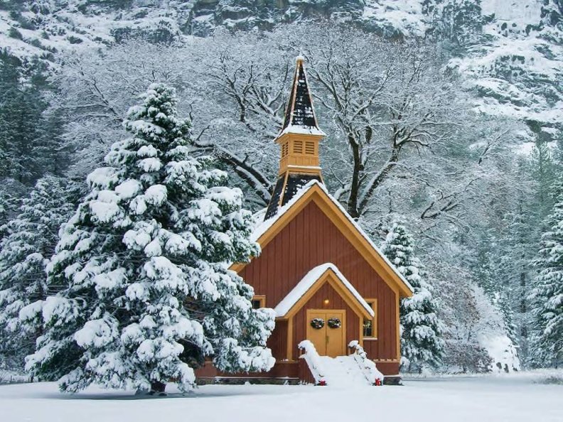 church_in_winter.jpg