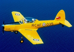 de Havilland Canada DHC_1 Chipmunk.