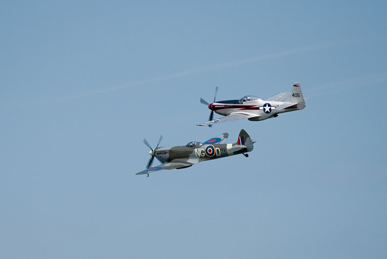 spitfire_and_mustang.jpg