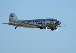 Douglas DC 3 in Delta Airlines colors