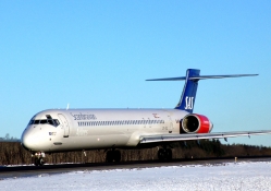 McDonnell Douglas MD90