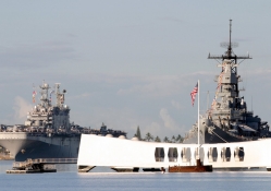 USS Arizona_Pearl Harbor_ Hawaii