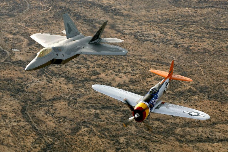 P_47 Thunderbolt and F_22 Raptor