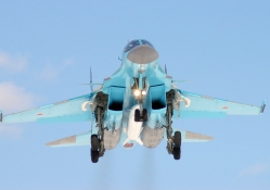 Su_34 Fullback Landing