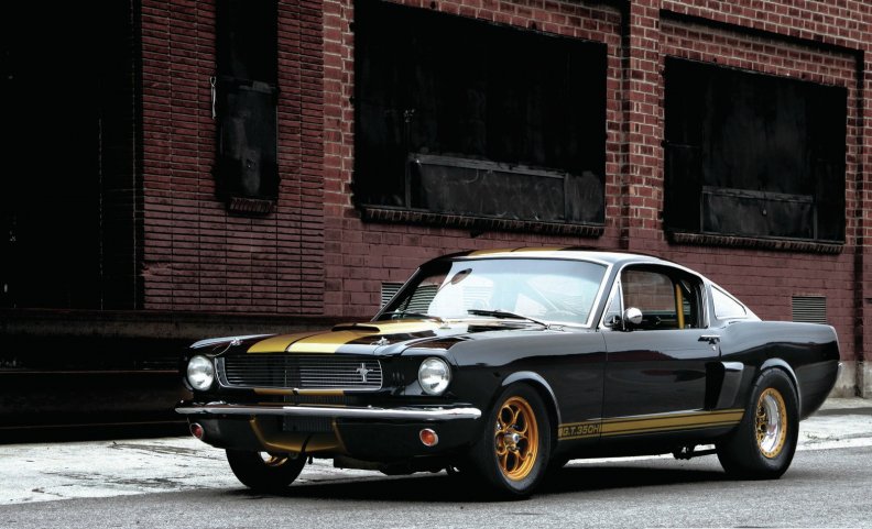 1966_Ford_Mustang_Fastback