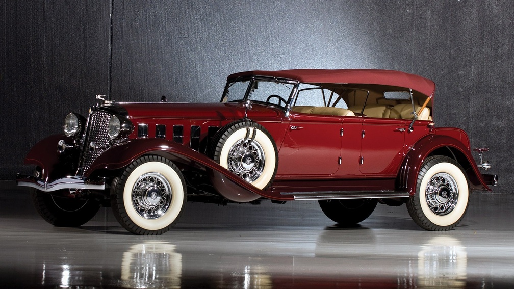 1933 Chrysler Imperial