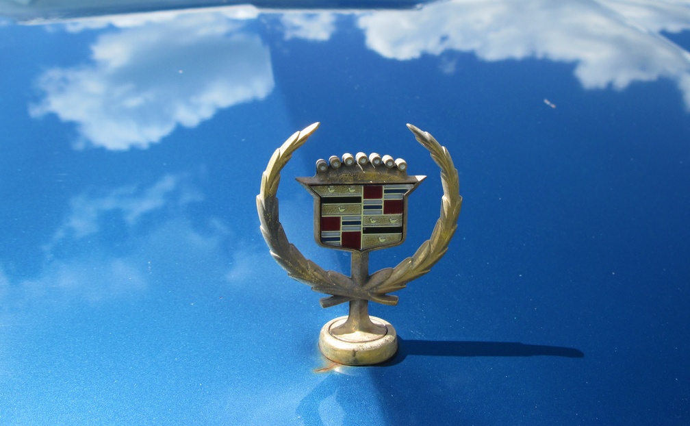 1983 Cadillac Logo