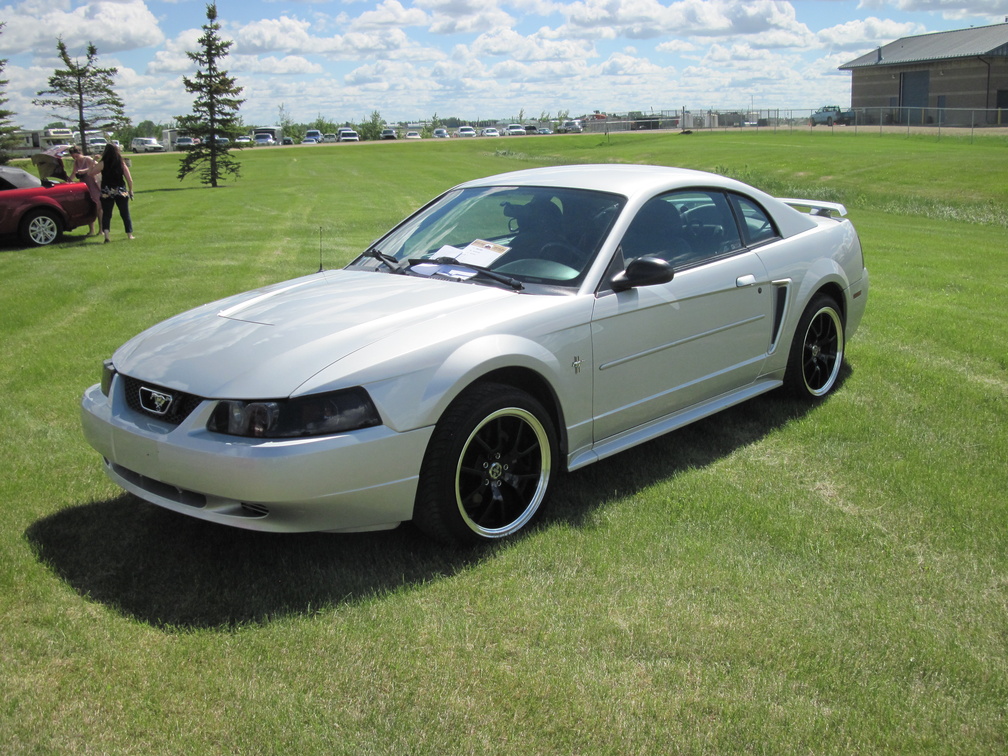 2003 Ford Mustang coupe