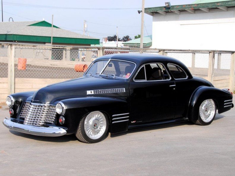 1941_Cadillac_Coupe