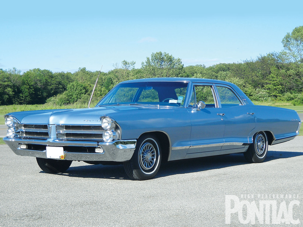 1965_Pontiac_Star_Chief