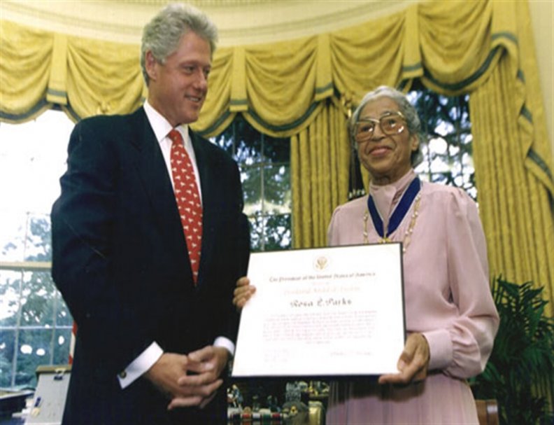 ROSA PARKS AND PRESIDENT BILL CLINTON